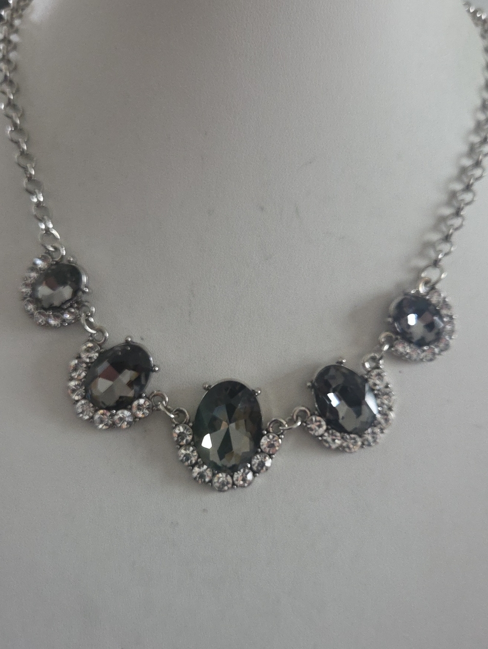 Paparazzi Hematite Gem Necklace NWT